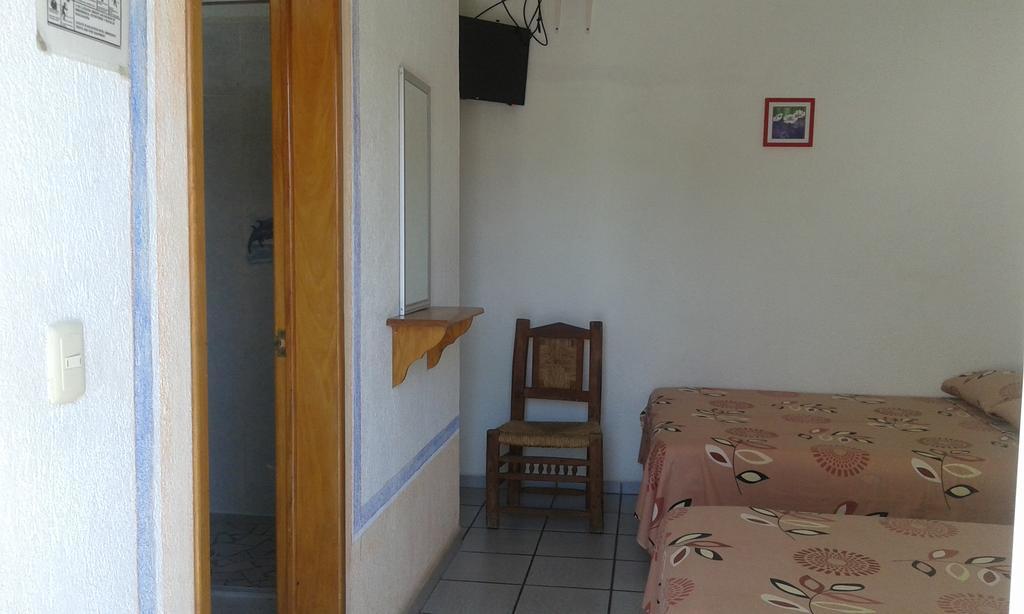 Hotel Sarabi Barra de Navidad Buitenkant foto