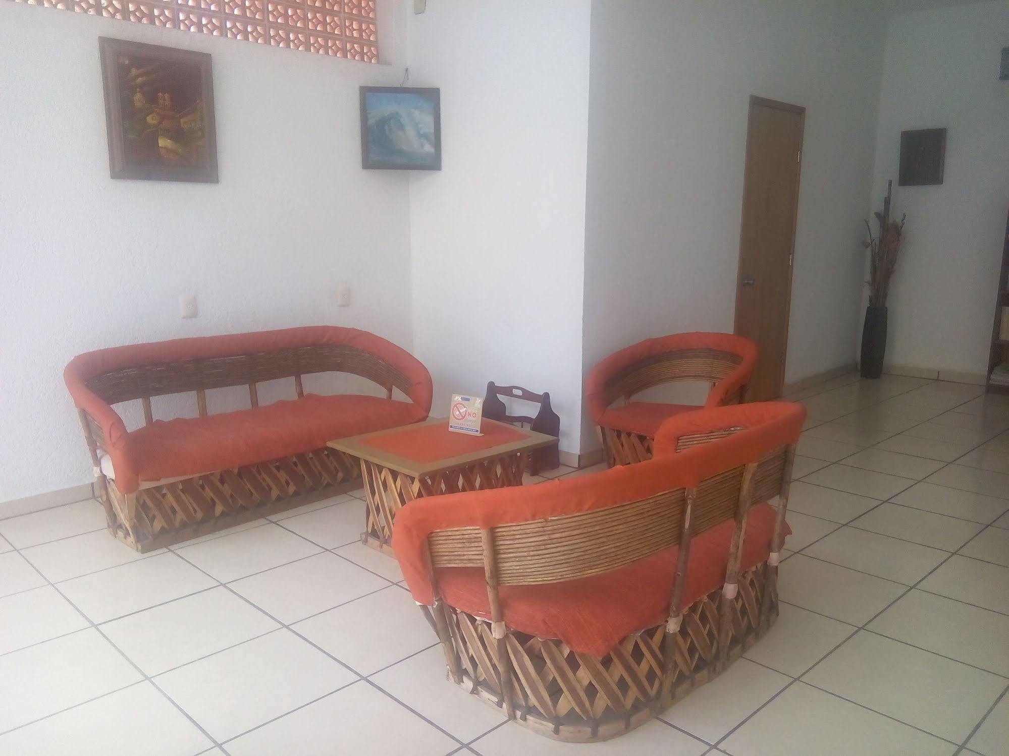 Hotel Sarabi Barra de Navidad Buitenkant foto