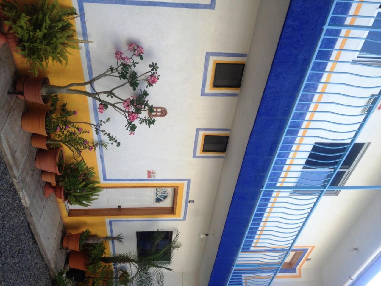 Hotel Sarabi Barra de Navidad Buitenkant foto