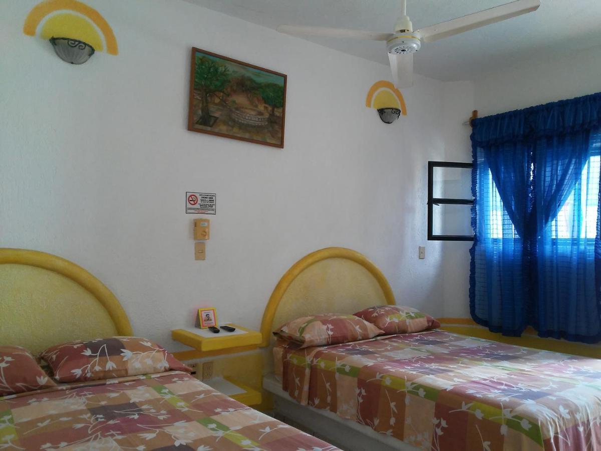Hotel Sarabi Barra de Navidad Buitenkant foto